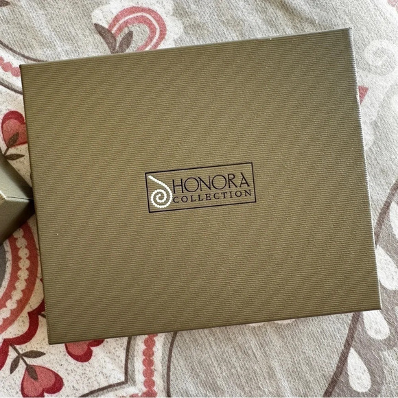 Honora Cultured Pearls - 29” Opera Length - Excellent Condition - Picture 6 of 9